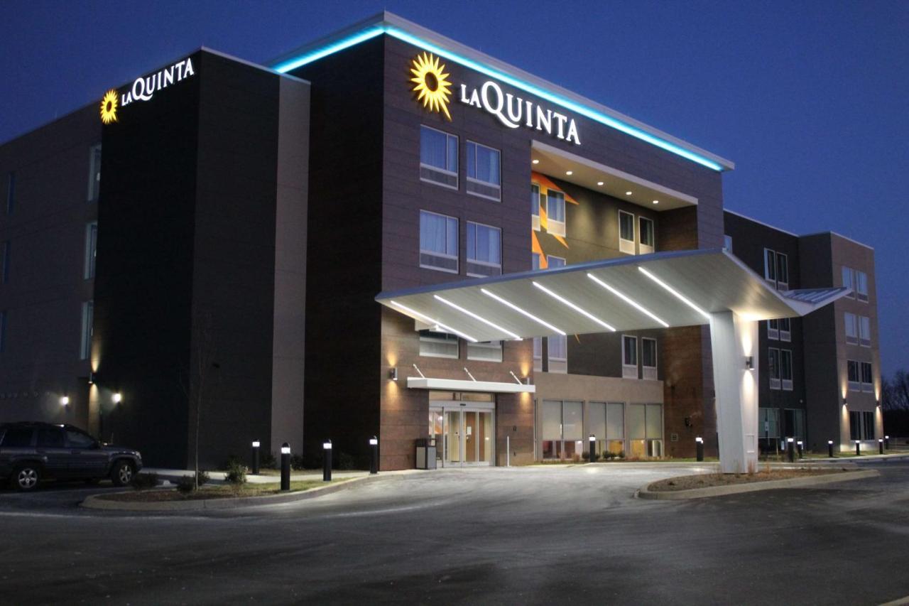 La Quinta Inn & Suites By Wyndham Bardstown Extérieur photo